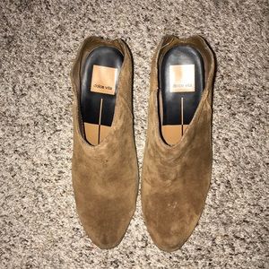 Brown suede Dolce Vita booties!